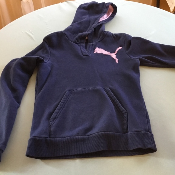 Puma hoodie - Picture 1 of 1
